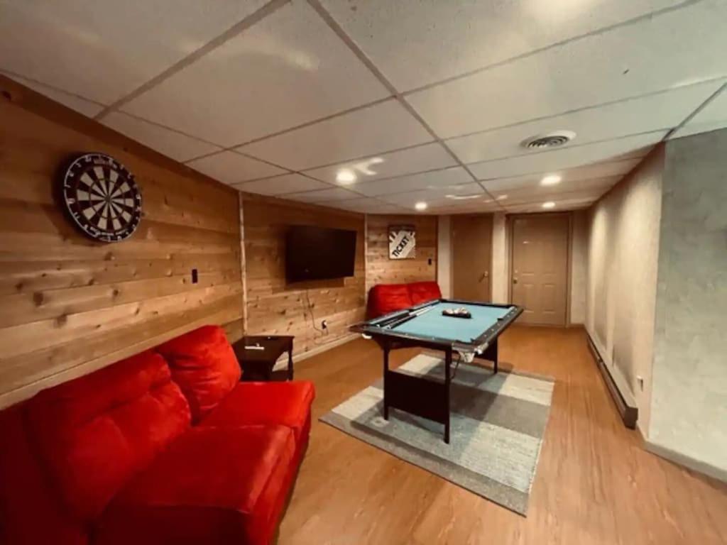 Cabin With Treehouse Views, 3 King Beds, 4 Bunks, And Large Hot Tub! Gatlinburg Εξωτερικό φωτογραφία